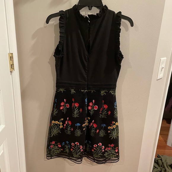 Lucy Paris Embroidered Floral Dress - Picture 4 of 7